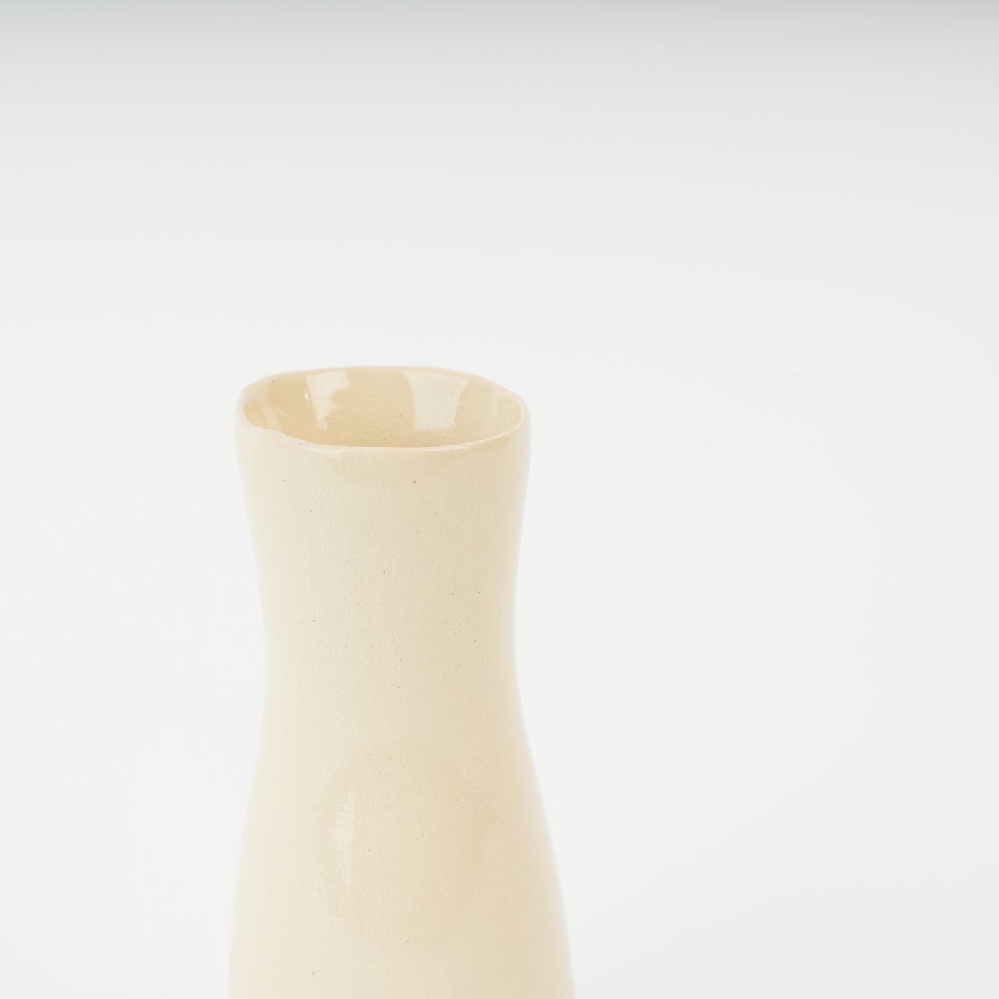 Tallow Bud Vase image 1