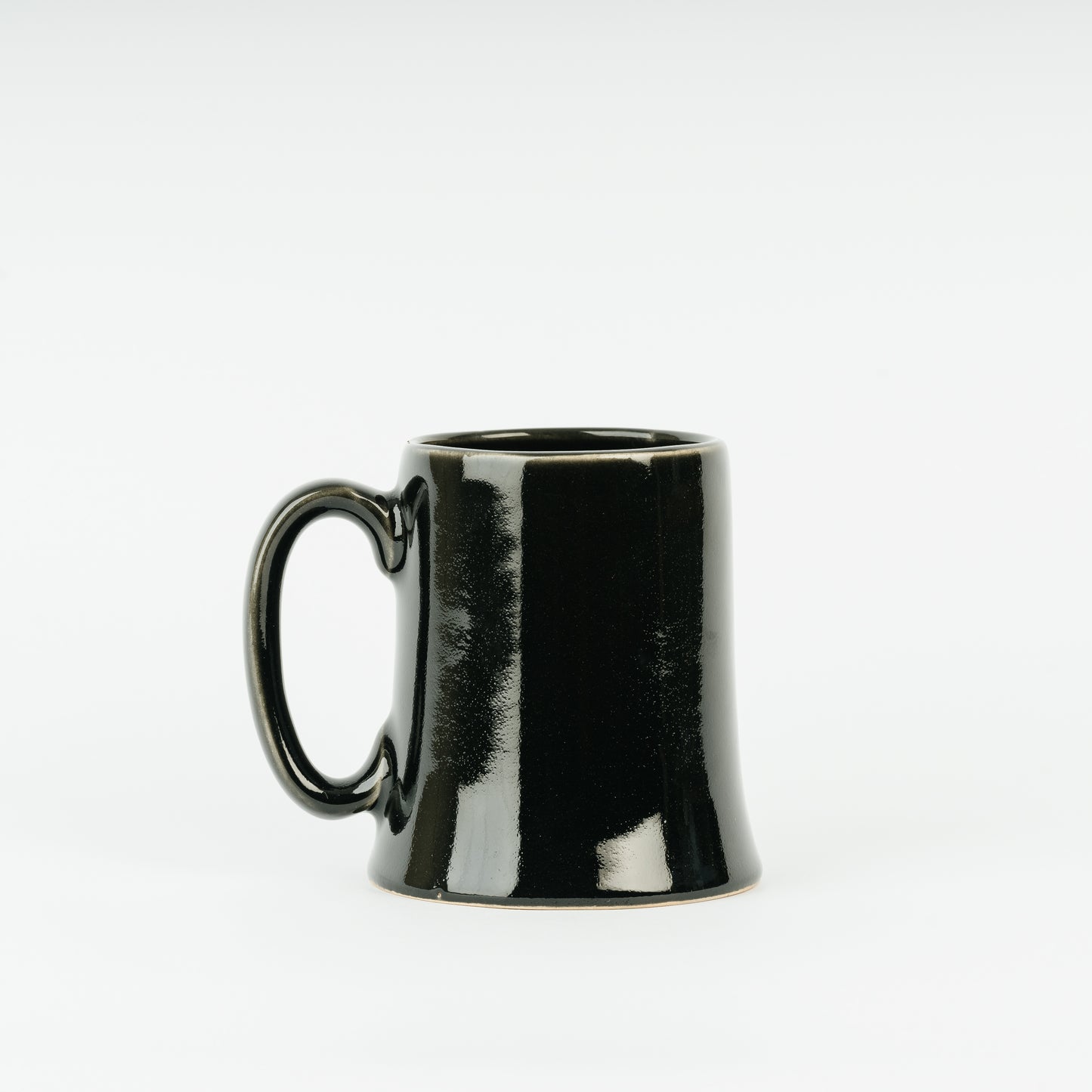 Handmade Woad Navy Blue Stoneware Half-Pint Tankard – Slip Cast Ceramic Mug with High Gloss Glaze – Sleek Traditional Pottery Beer and Tea Mug