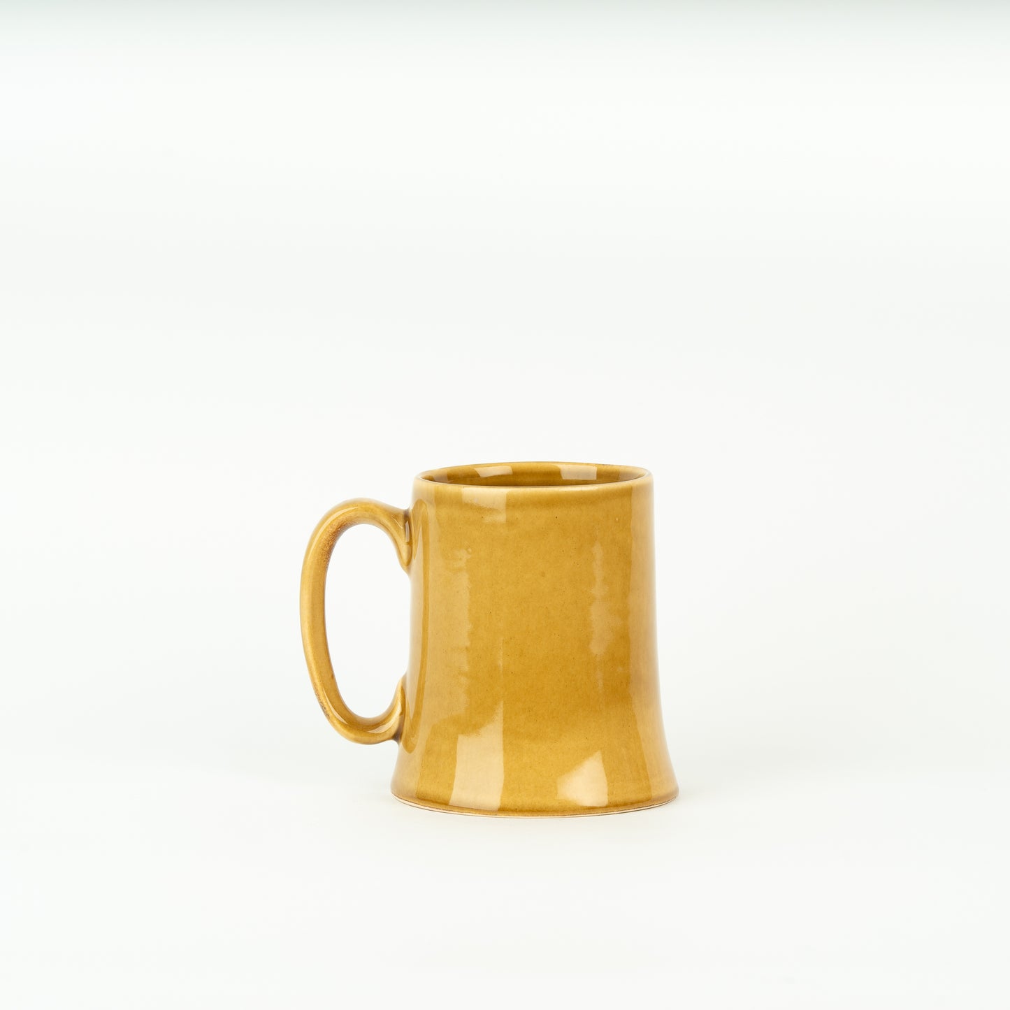 Handmade Woad Navy Blue Stoneware Half-Pint Tankard – Slip Cast Ceramic Mug with High Gloss Glaze – Sleek Traditional Pottery Beer and Tea Mug
