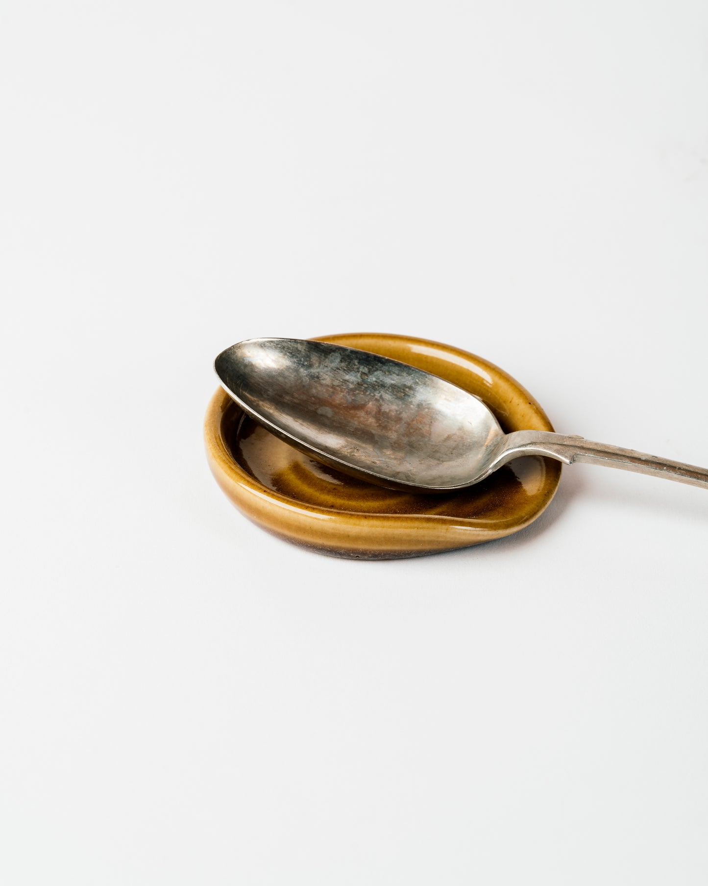 Handmade Dark Woad Blue Ceramic Spoon Rest – Minimalist Kitchen Counter Accessory for Clean Cooking & Stylish Decor