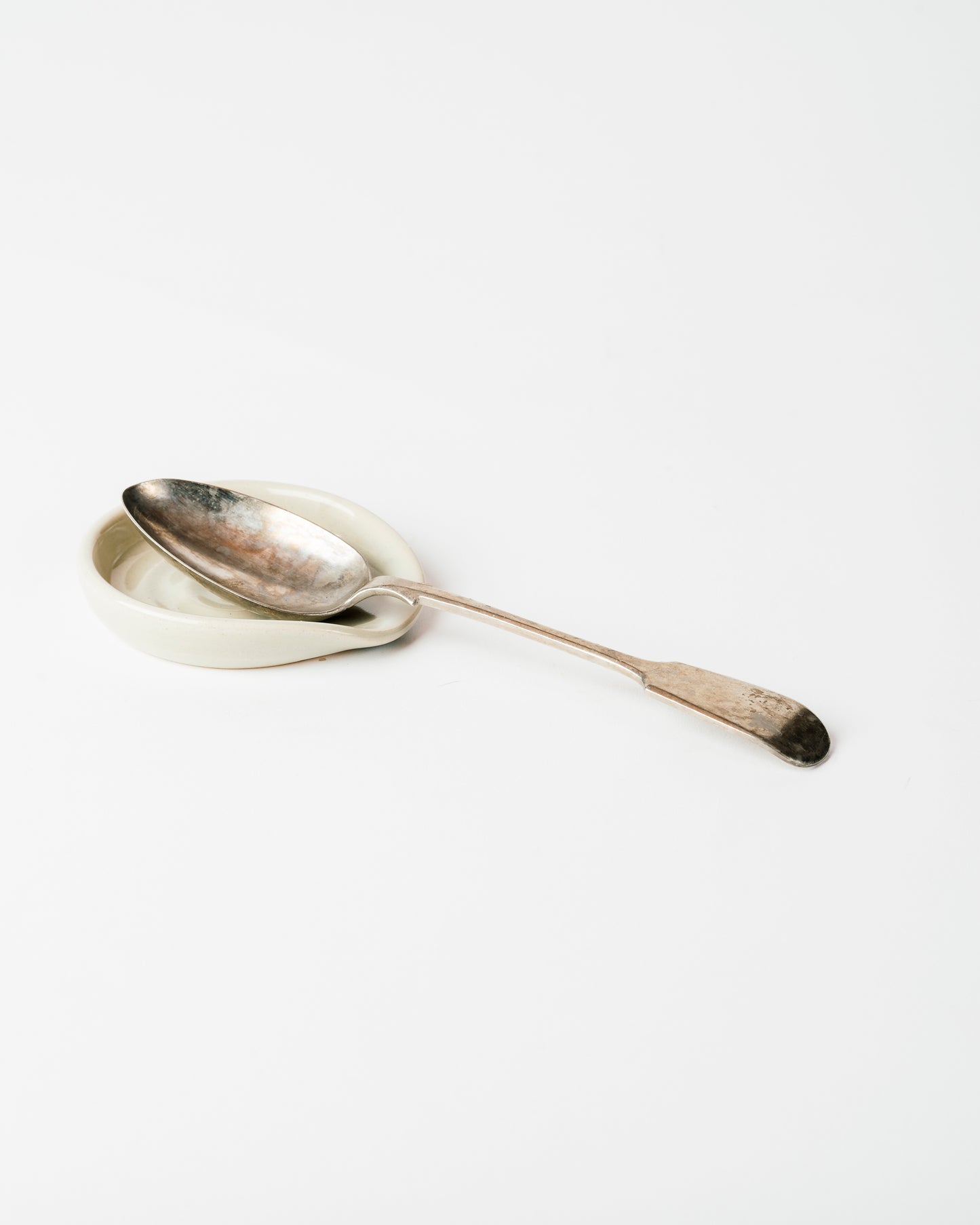 Handmade Dark Woad Blue Ceramic Spoon Rest – Minimalist Kitchen Counter Accessory for Clean Cooking & Stylish Decor