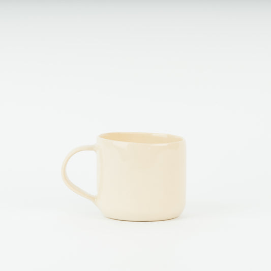 Handmade Creamy Tallow White Stoneware Breakfast Mug – High Gloss Ceramic Cup for Hot Beverages