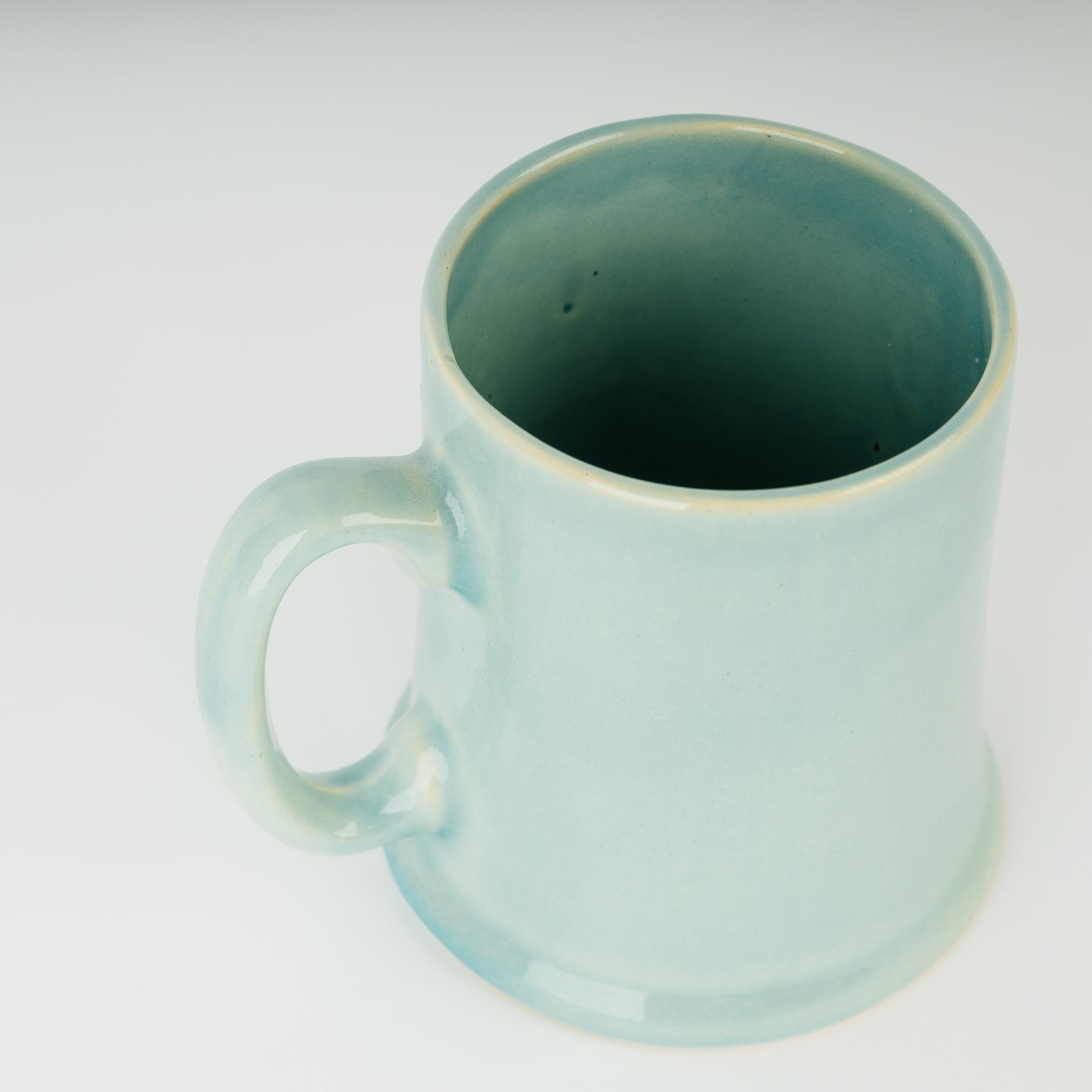 Powder Blue Pint Tankard image 3